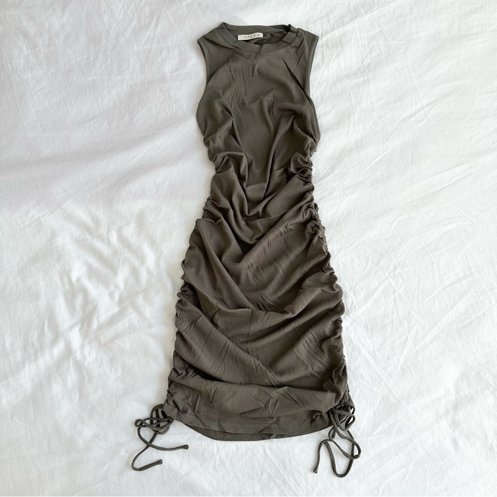 green tank mini dress🤍